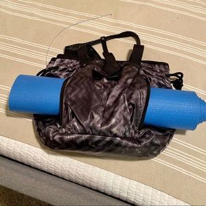 Lululemon yoga tote bag